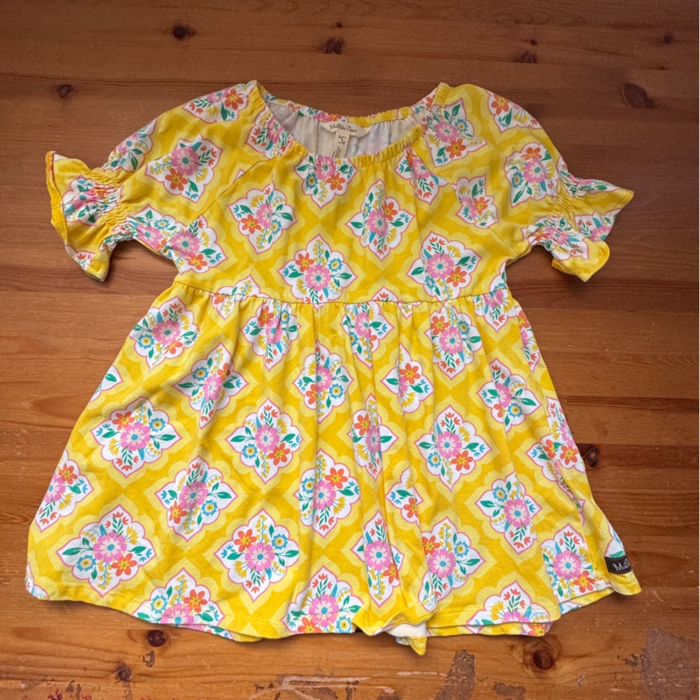 Matilda Jane let's go together sunny side top short sleeve size 8 yellow